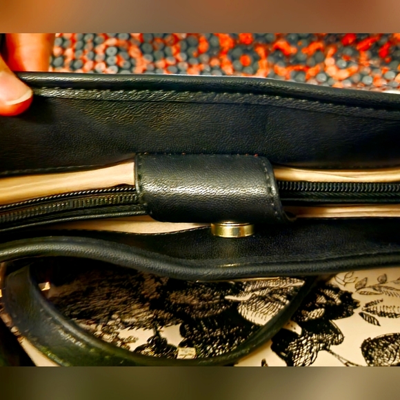 NWT NINE WEST Black and Pink Sequin Cheetah Ava handbag - Picture 12 of 13